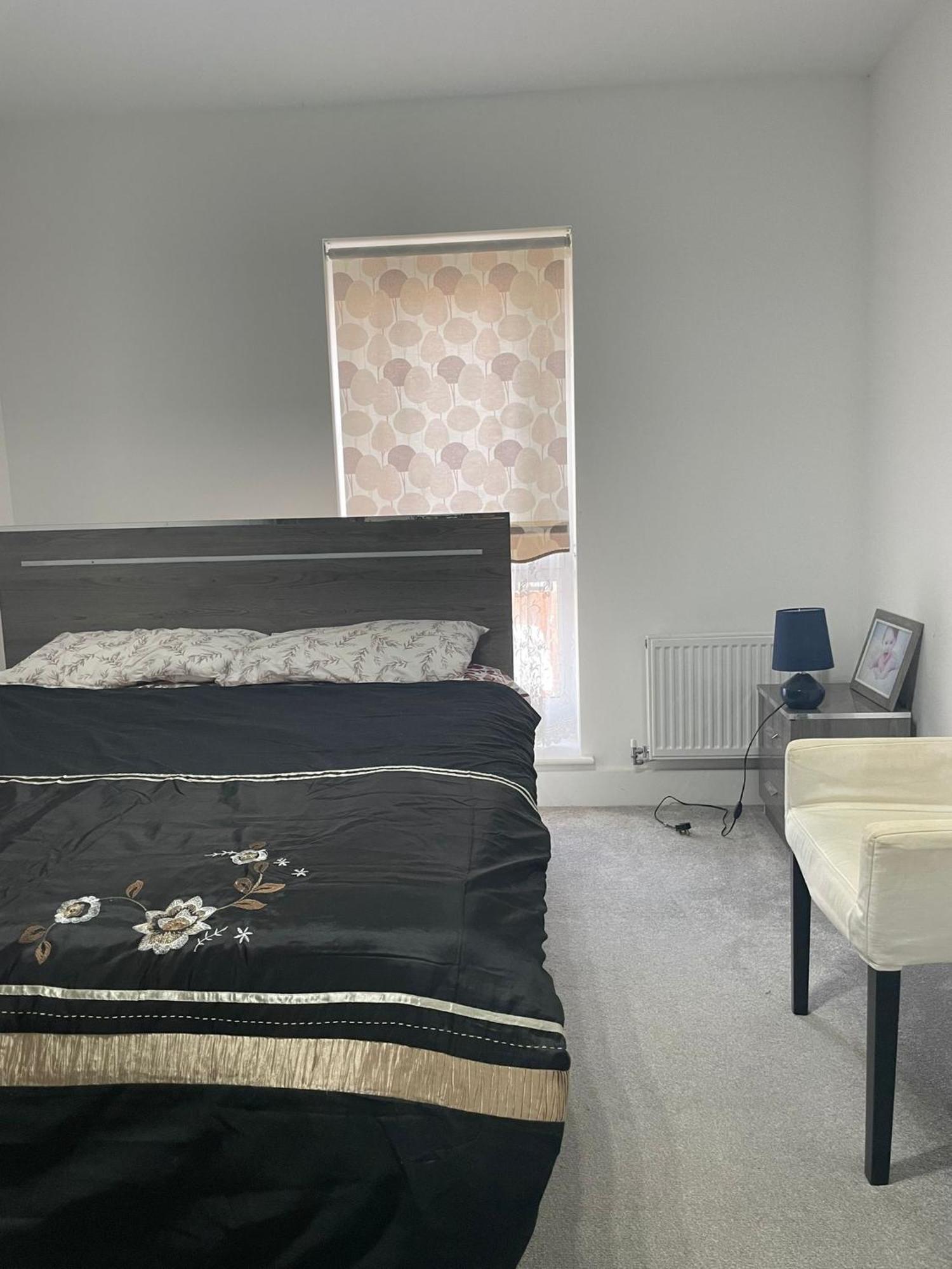 Rendezvous Apartment Ромфорд Екстериор снимка